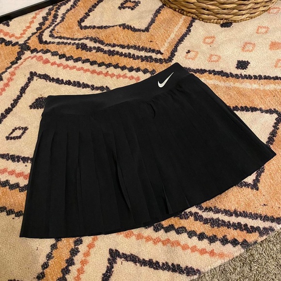 SOLD | Nike Black Victory Pleated Tennis Mini Skirt with Shorts - Picture 4 of 4